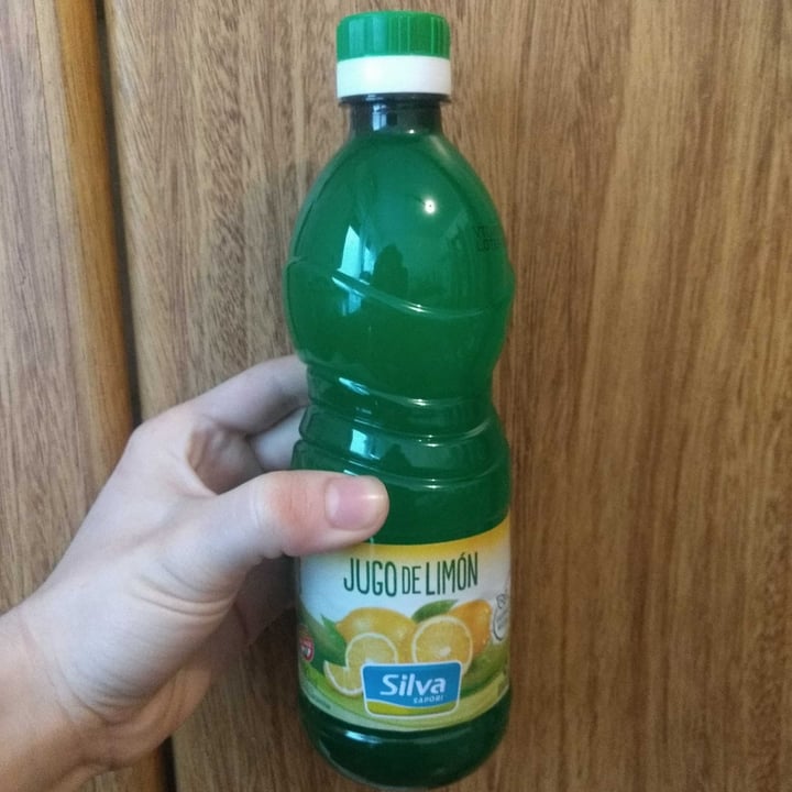photo of Silva Jugo de limón shared by @nicoratlove on  06 Jun 2021 - review
