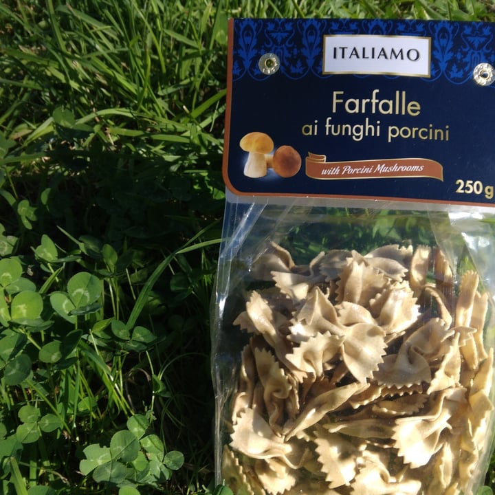 review photo of Italiamo Farfalle ai funghi porcini shared by @giuliacarosio on 02 Nov 2022 - review