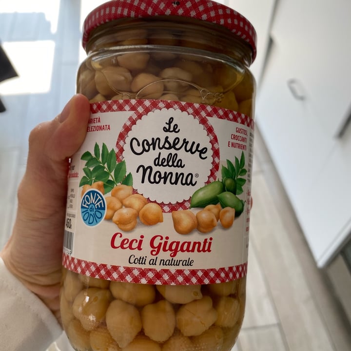photo of Le conserve della nonna Ceci giganti cotti al naturale shared by @luisona on  10 Apr 2022 - review
