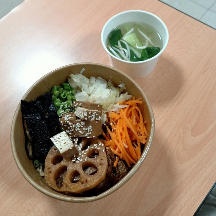 photo of Vege Pot 素砂煲 Mala noodles shared by @skootykoots on  22 Nov 2020 - review