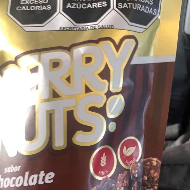 photo of Berry Nuts Berry Nuts Chocolate shared by @apaulapimentel on  24 Apr 2022 - review