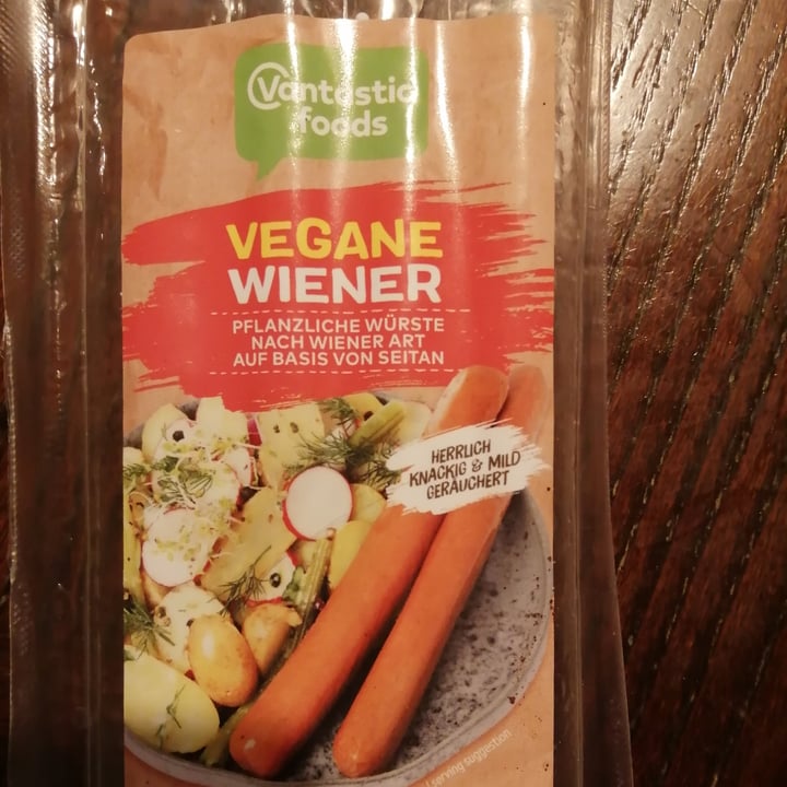 photo of Vantastic Foods Vegane wiener shared by @starviet2005 on  30 Apr 2020 - review