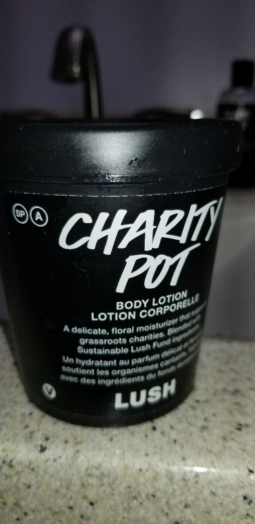 photo of LUSH Fresh Handmade Cosmetics Charity Pot shared by @larimar on  15 Aug 2019 - review