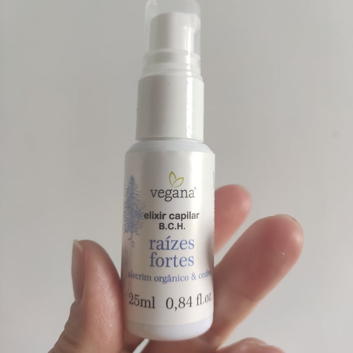 review photo of Vegana* Raízes fortes óleo capilar shared by @andressamaiochi on 29 Jan 2022 - review