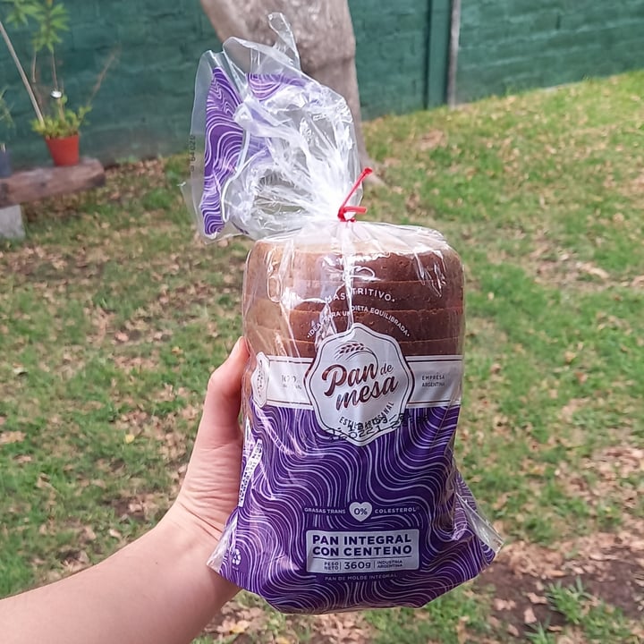 review photo of Pan De Mesa Pan Integral Con Centeno shared by @caroyebra on 25 Feb 2021 - review