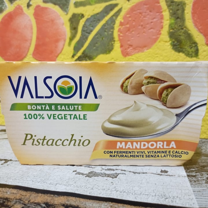 photo of Valsoia Pistacchio Mandorla shared by @jack92 on  23 Apr 2022 - review