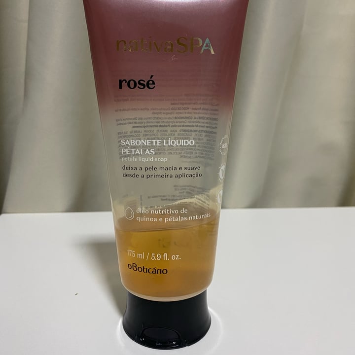 photo of O Boticário Nativaspa rosé - sabonete líquido pétalas shared by @paulorspedroso on  05 May 2022 - review