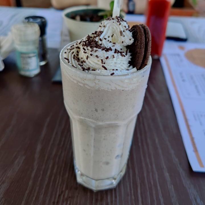 photo of Asher's Corner Cafe @ Ashers Farm Sanctuary Cookie Monster Milkshake shared by @christo on  09 Oct 2021 - review