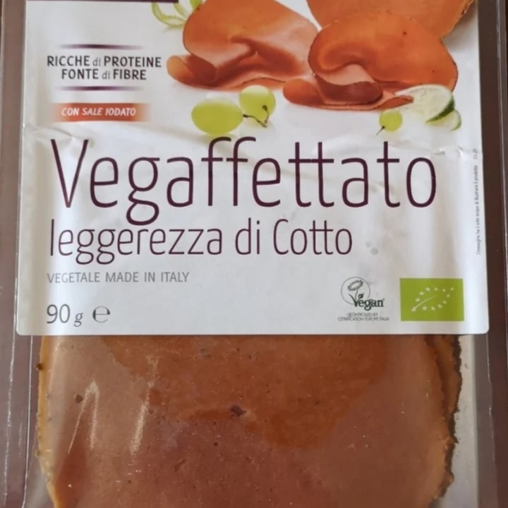 review photo of Biolab Affettato vegano leggerezza di cotto shared by @vany10 on 01 Jul 2022 - review