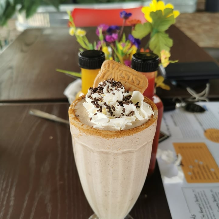 review photo of Asher's Corner Cafe @ Ashers Farm Sanctuary Mylk Tart Shake shared by @bronvschalkwyk on 20 Jan 2022 - review