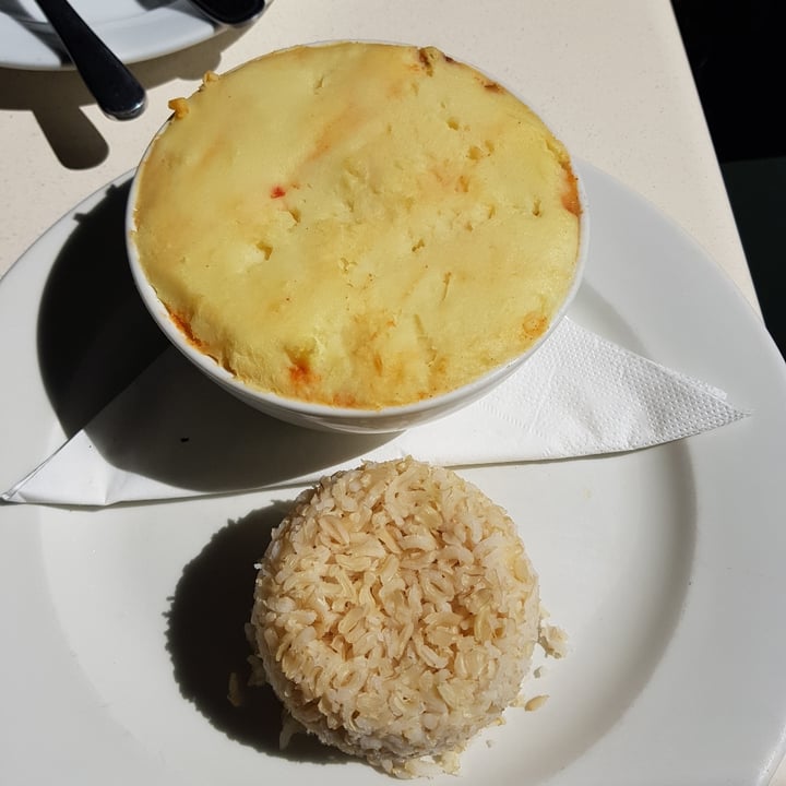 photo of THE PINK OLIVE Lentil Cottage Pie shared by @jesscaga on  22 Sep 2020 - review