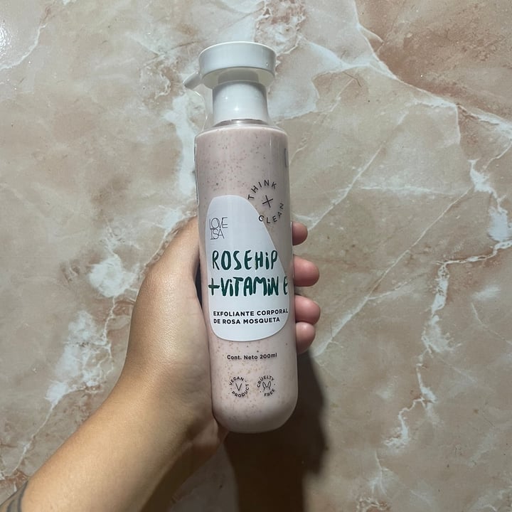 photo of Isadora Exfoliante Con Rosa Mosqueta shared by @andrearomo666 on  16 Jan 2023 - review