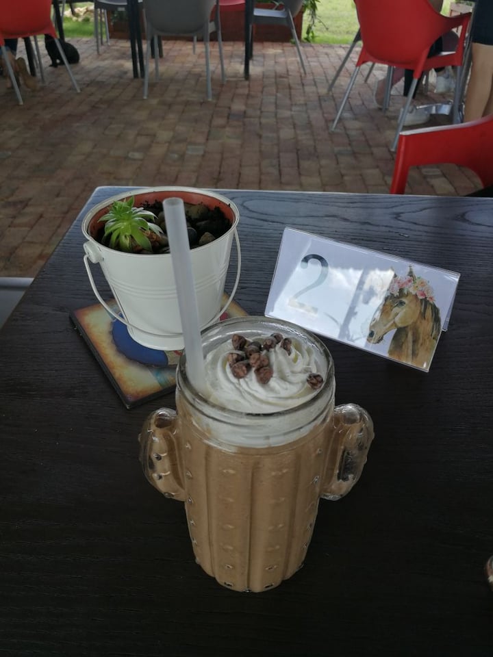photo of Asher's Corner Cafe @ Ashers Farm Sanctuary Coffee milkshake shared by @yuyubunny on  14 Mar 2020 - review