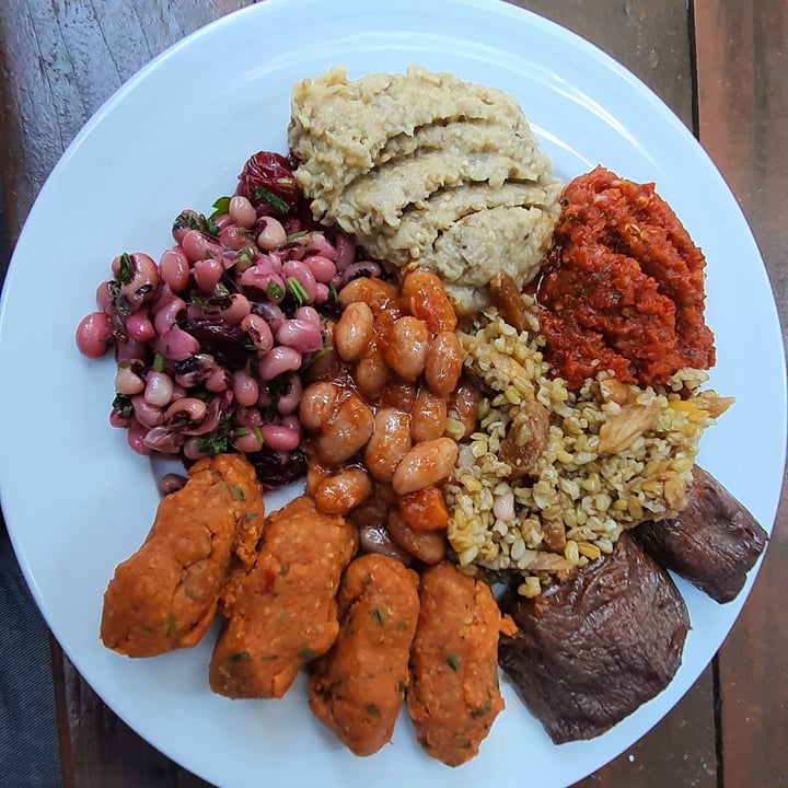 review photo of Galata Kitchen Mixed Mezze Plate shared by @musti on 15 Aug 2020 - review