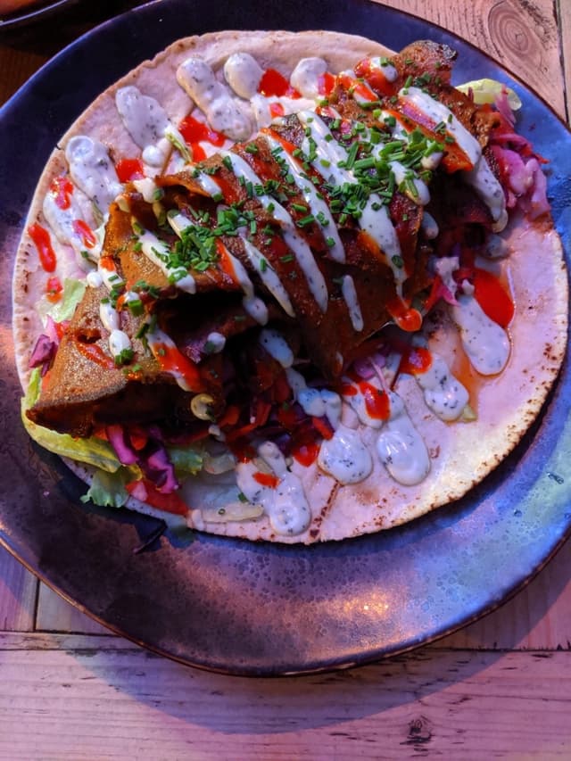 菜肴“Gyros”的照片