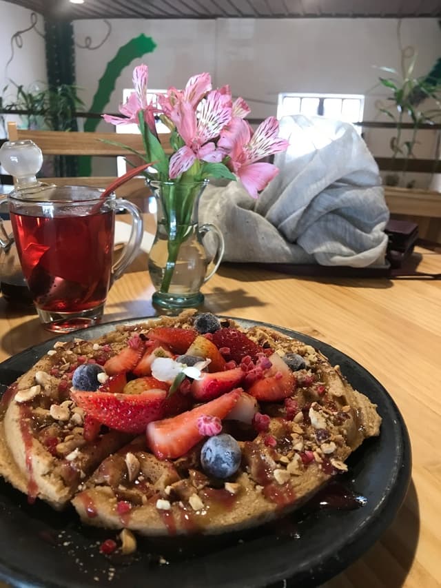 Photo of the dish “Waffle De Avena Y Fresas”