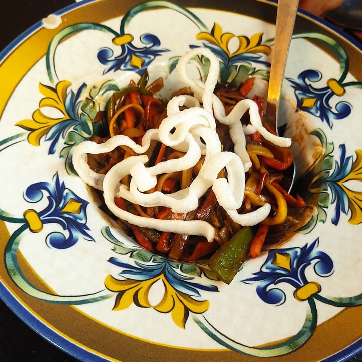 photo of Arte y Sabor Fideos de arroz con verduras shared by @lauraorts on  10 Jul 2022 - review