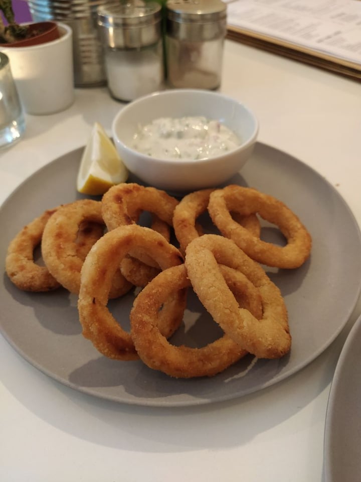 photo of V-BOX Onion Rings With Homemade Tartar Sauce shared by @yaicar on  27 Nov 2019 - review