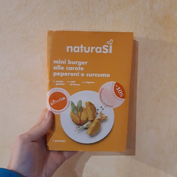 photo of Natura Sì Mini Burger alle Carote Peperoni e Curcuma shared by @ggiorgia on  23 Nov 2022 - review