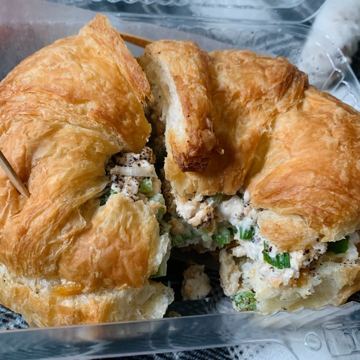 photo of Vegan Danish Bakery Tuna salad sandwich in a croissant shared by @alternativevegan on  13 Oct 2021 - review