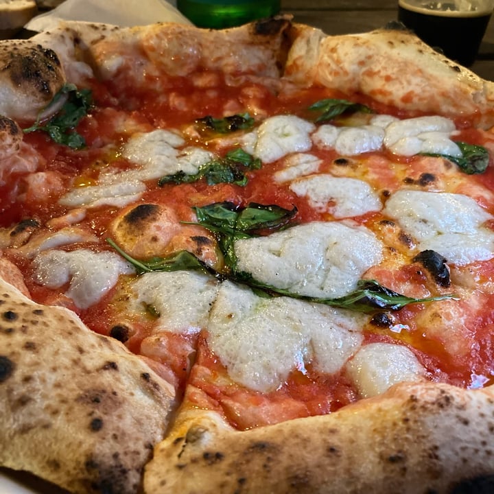 photo of Parco Romano Biodistretto Castelli Romani Pizza margherita shared by @simonescampoli on  02 Jul 2022 - review