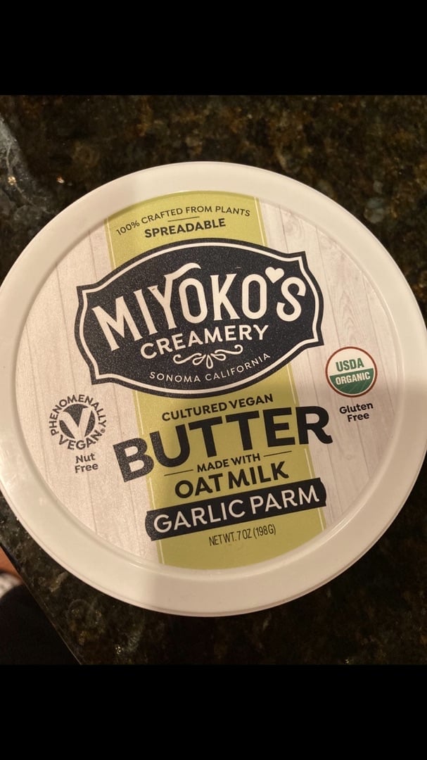 photo of Miyoko's Creamery Cultured Vegan Butter Made With Oat Milk Garlic Parm shared by @em3720 on  13 Jan 2021 - review