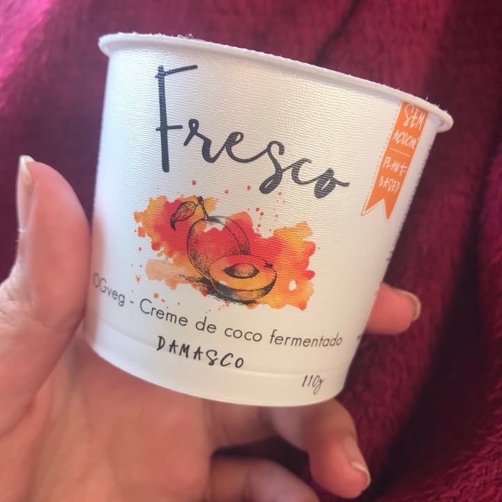 photo of Fresco IOGveg - creme de coco fermentado sabor damasco shared by @luanaperuzzi on  23 Jul 2021 - review