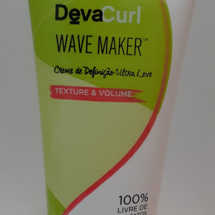 photo of DevaCurl Wave Maker shared by @katiarozeli on  17 Apr 2022 - review
