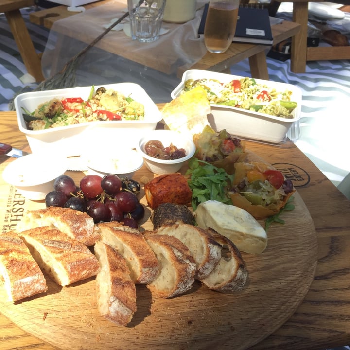 photo of Jonkershuis Restaurant South Africa Vegan Picnic Basket shared by @katemeeser on  15 May 2021 - review
