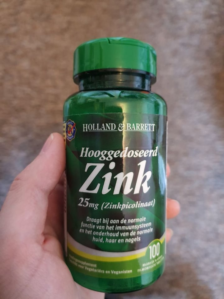 review photo of Holland & Barrett Zinc shared by @plantfuljourney on 13 Feb 2020 - review