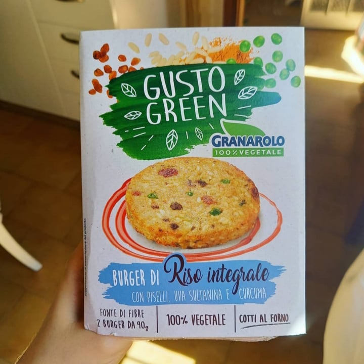 review photo of Granarolo Burger Di Riso Integrale Con Piselli, Uva Sultanina E Curcuma shared by @irishamber on 05 May 2021 - review
