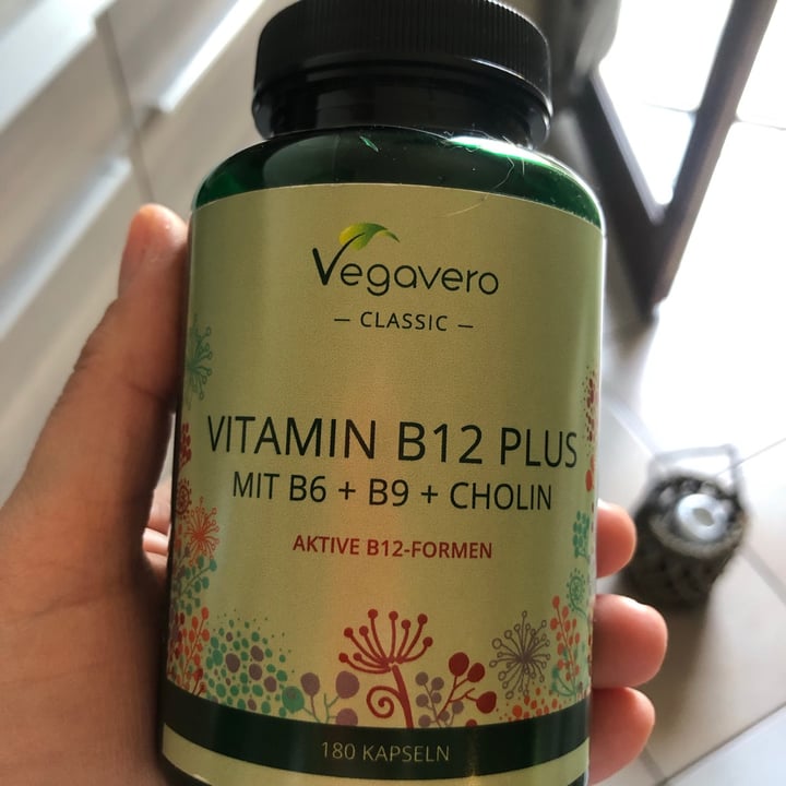 photo of Vegavero B12 plus + B6 + Folat + Cholin shared by @nineines on  12 May 2021 - review