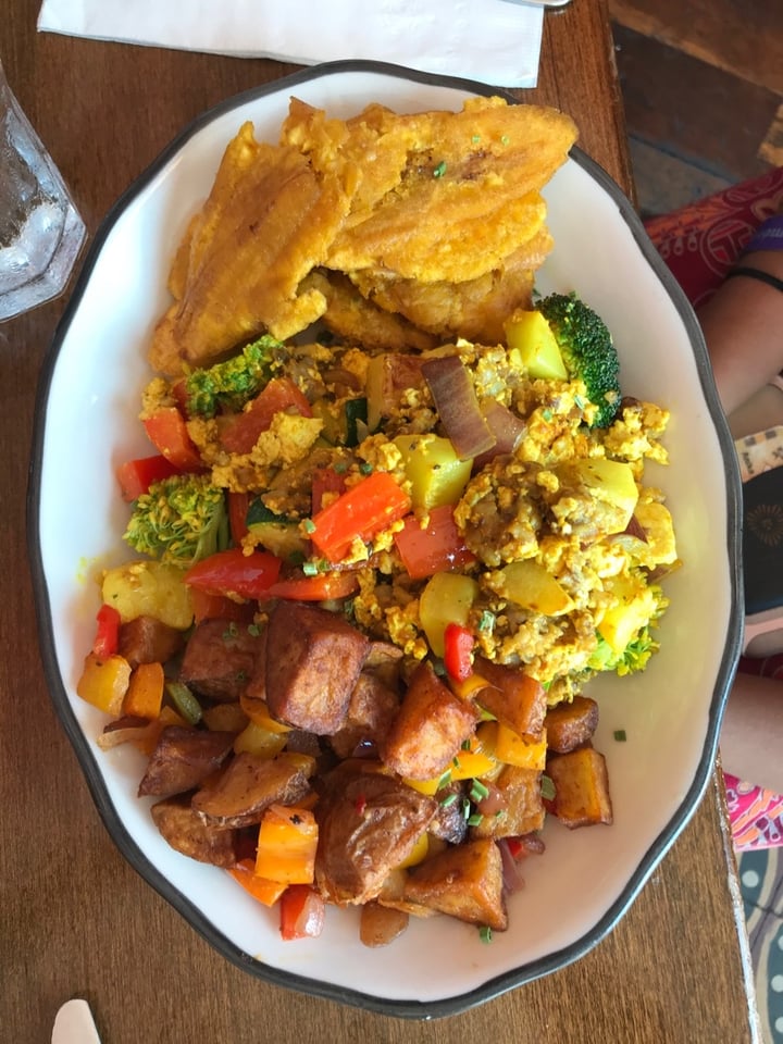 photo of Cafe Berlin Vegan Tofu Scramble shared by @greenapples on  30 Jan 2020 - review
