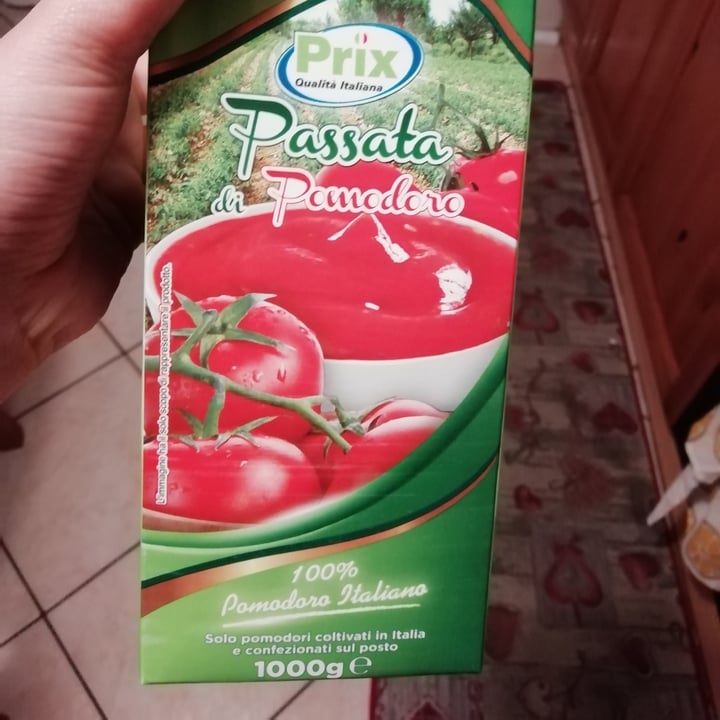 photo of Prix Passata Di Pomodoro In Scatola shared by @a-girl-is-trying on  12 Apr 2022 - review