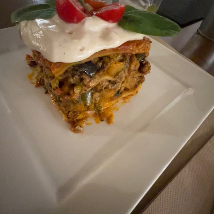 review photo of Sabores de Sandra VEGAN Restaurant Lasaña Vegana shared by @justdevzero on 07 Nov 2022 - review