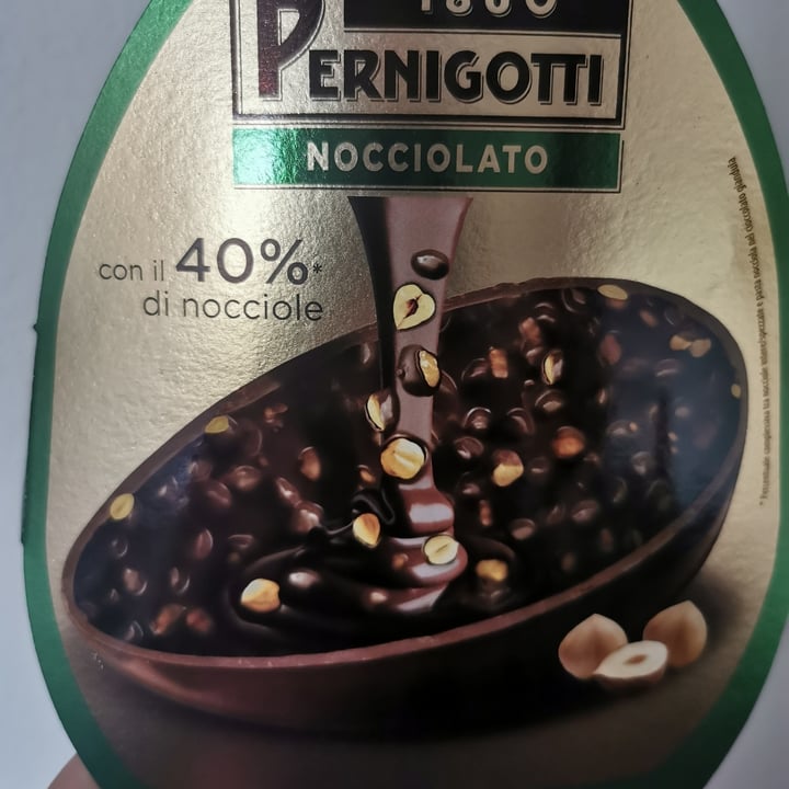 review photo of Pernigotti 1860 Uovo Nocciolato Nero shared by @beab04 on 23 Apr 2022 - review