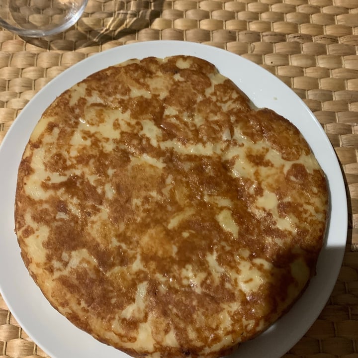 photo of Carrefour  Tortilla De Garbanzo Con Cebolla shared by @mariajosequero on  23 May 2021 - review