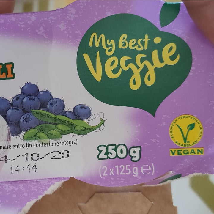 photo of My Best Veggie Yogurt Ai Mirtilli shared by @dianaolivares on  01 Oct 2020 - review