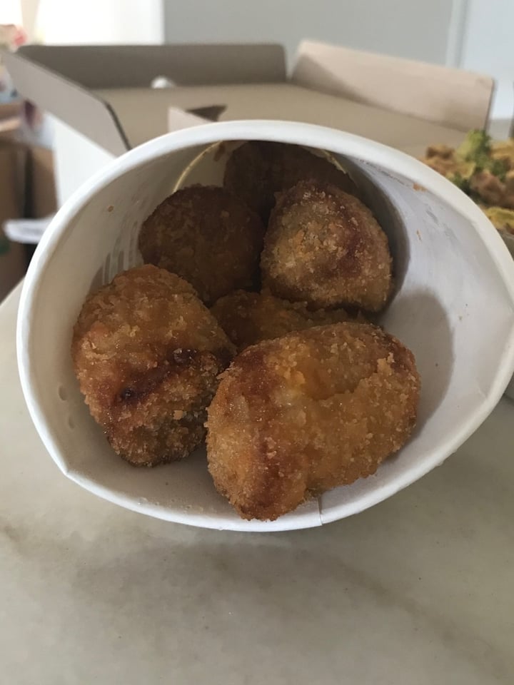 photo of nomVnom Bistro Banana Fritters shared by @veggieoty on  11 Apr 2020 - review