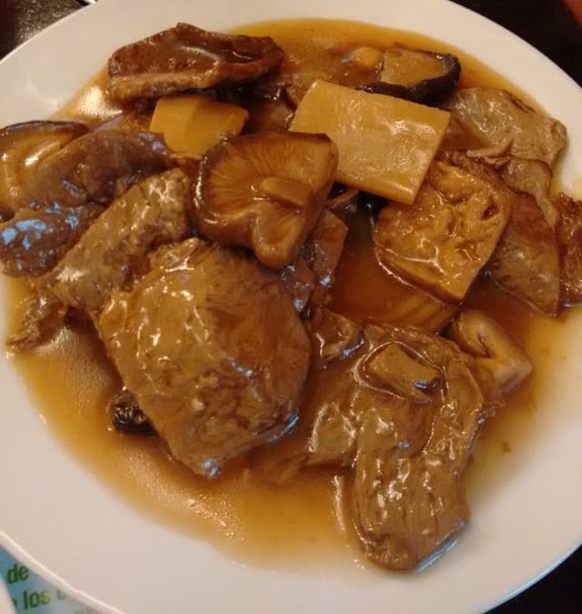 Photo of the dish “Bambú con setas”