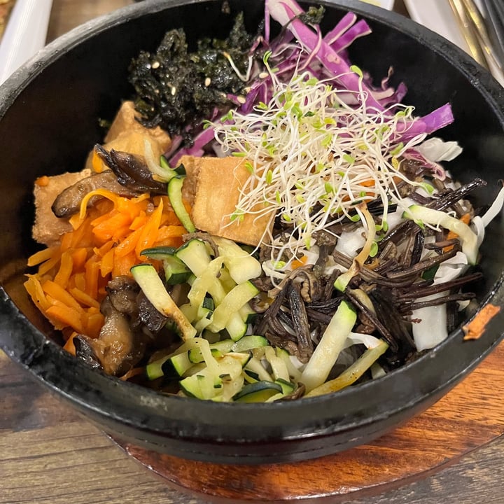 photo of Daehwa Vegetarian 비빔밥 Bibimbap shared by @preethiness on  04 Jun 2022 - review