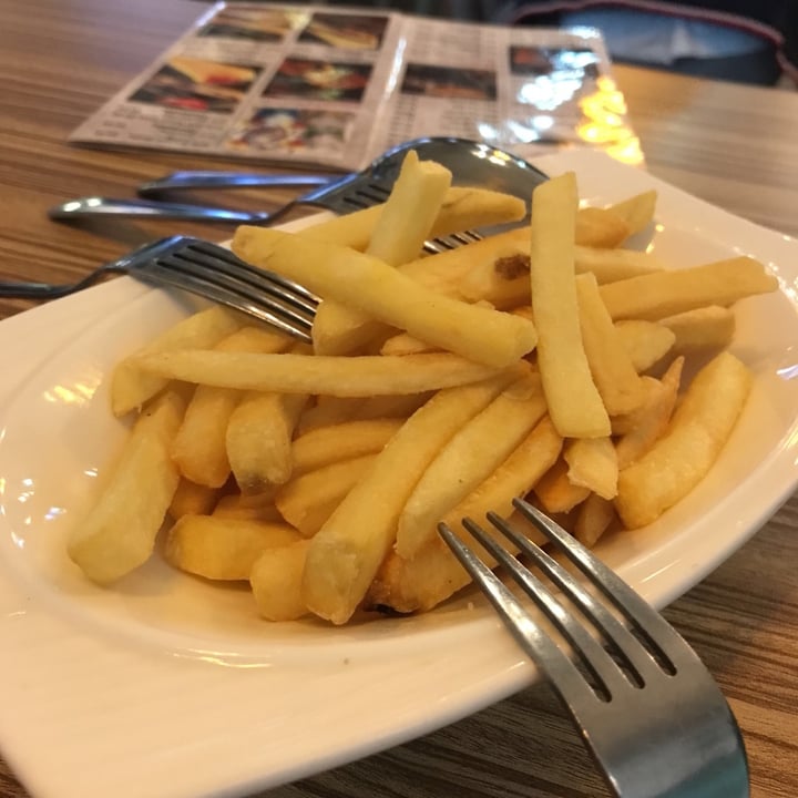 review photo of Fusion Spoon at Botanic Gardens French fries shared by @esthertsw on 23 Aug 2020 - review