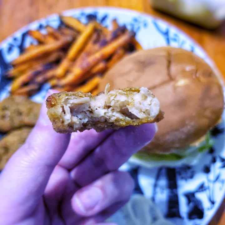 review photo of Linda McCartney's Vegetarian Chicken bucket shared by @accountinactive on 03 Jun 2020 - review