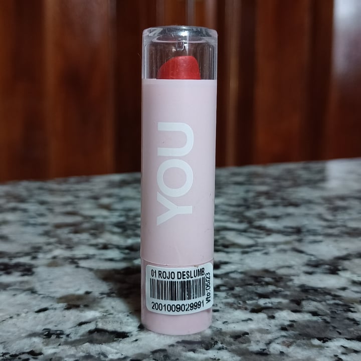 review photo of Violetta cosméticos Labial Matte You shared by @luujimenezz on 30 Sep 2022 - review