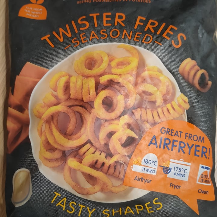 photo of Lamb Weston Twister Fries Seasoned shared by @agnetrem on  28 Dec 2021 - review