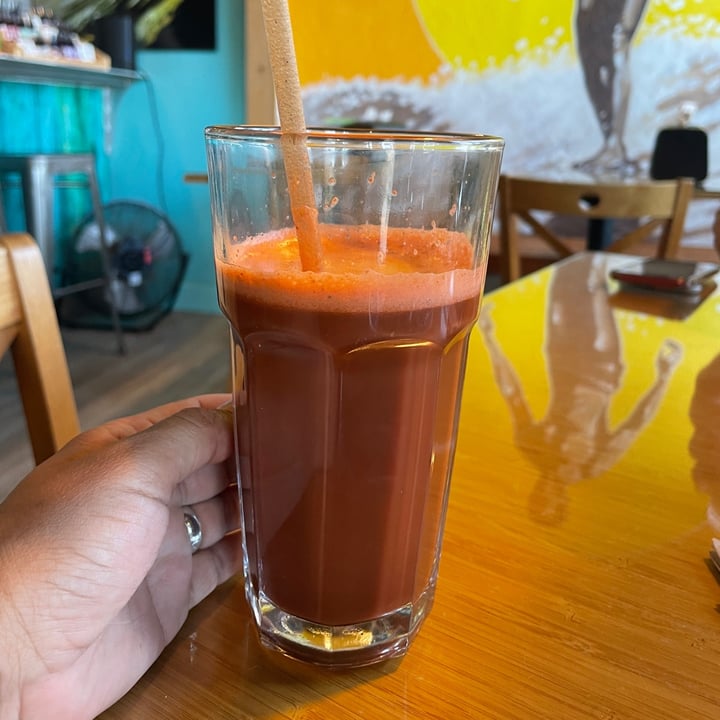 photo of The Green Room Cafe Fresh Squeezed Beet , Carrot, Celery,spinach And Kale shared by @jaggy on  01 Sep 2022 - review