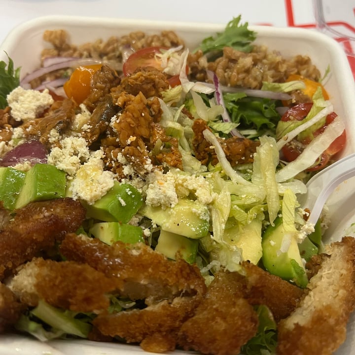 photo of Fresh on Front Cobb Salad shared by @ritabon on  08 Aug 2022 - review