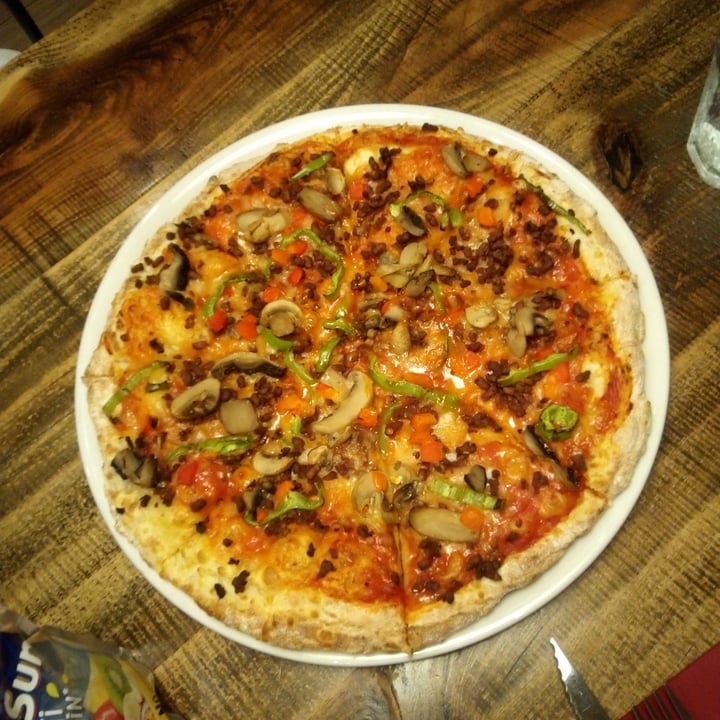 review photo of Pizzería Carlos Albufera Pizza Vegana shared by @divadecontenedor on 24 Aug 2022 - review