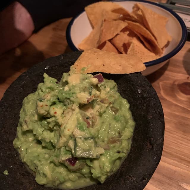 菜肴“Guacamole”的照片