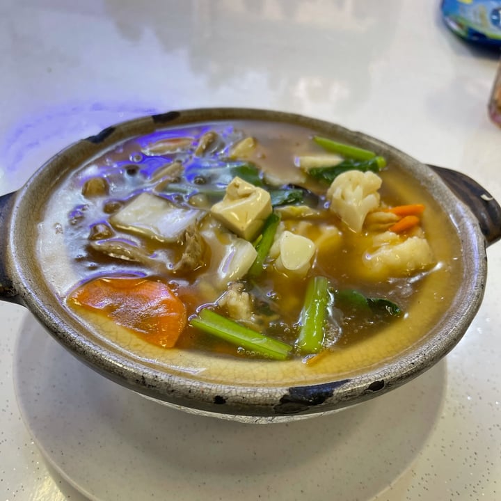 photo of SHU Vegetarian AMK Claypot Noodles (Eggless) shared by @greenbovine on  20 Oct 2021 - review